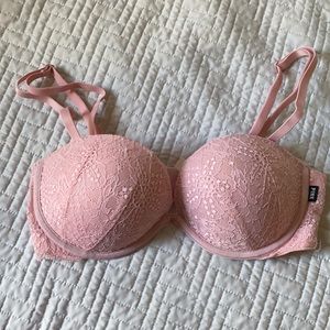 VS worn once! Victoria’s Secret Pink multi way bra, 32C
